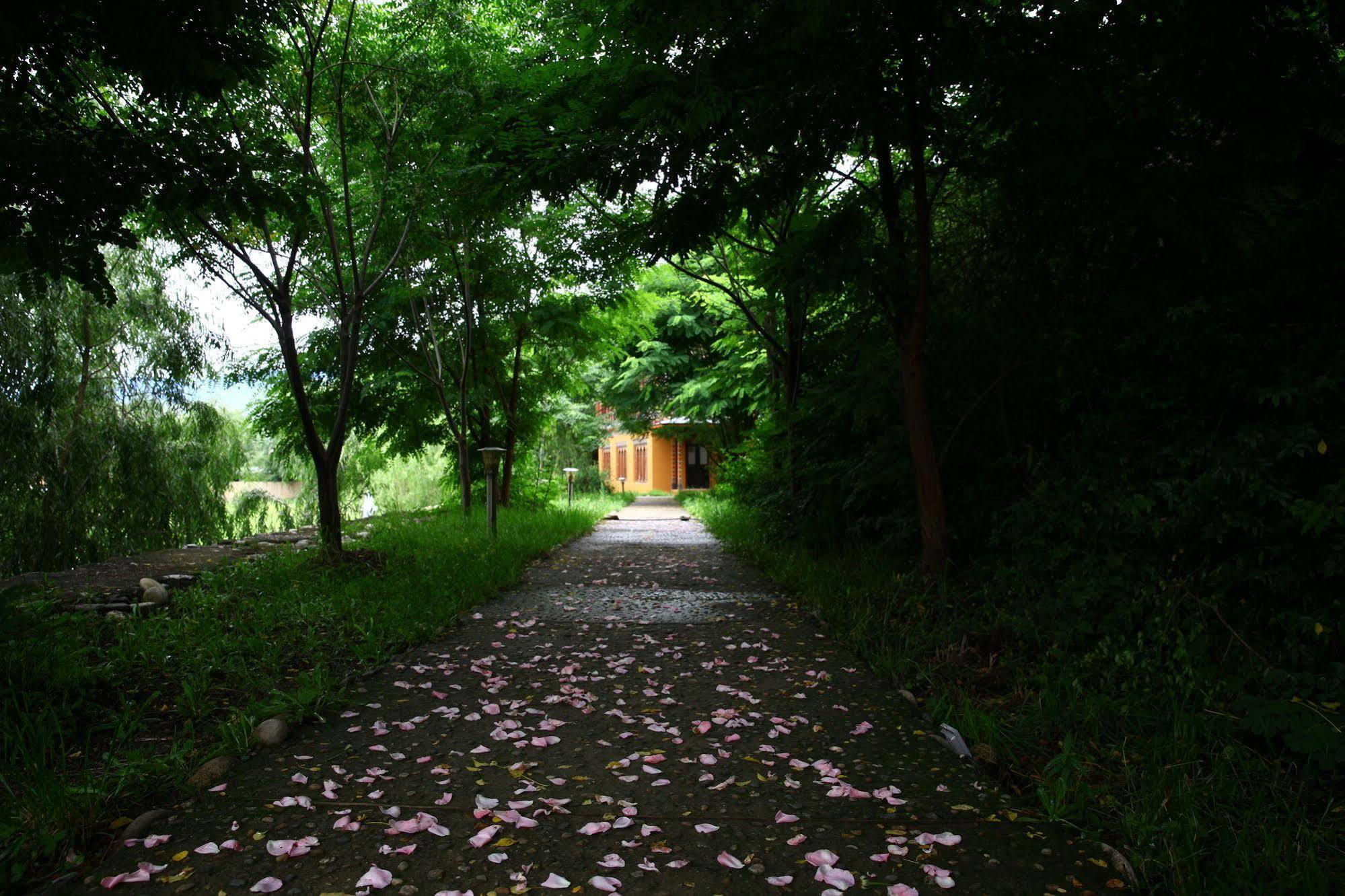 פארו Tashi Namgay Resort מראה חיצוני תמונה